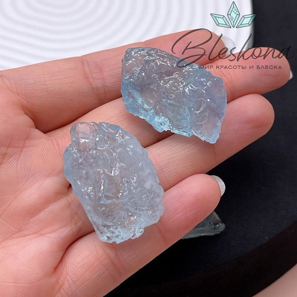 Аквамарин  необработанный 