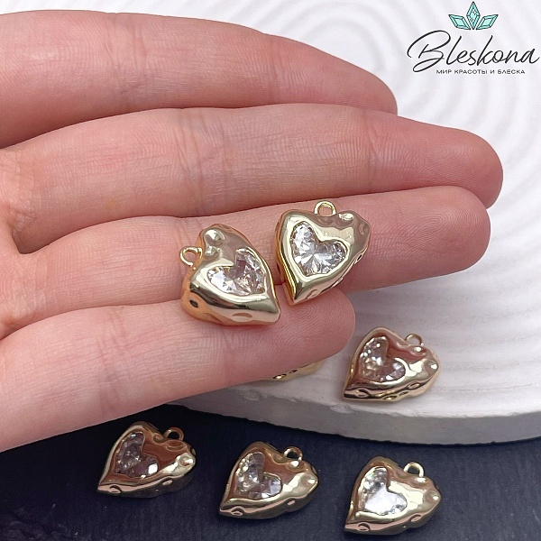 13,5*17мм Цвет золото, Подвеска Сердце фриформ циркон