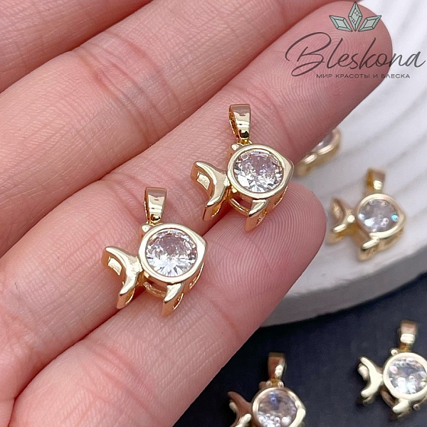 12*12 мм Цвет золото, Подвеска рыбка с цирконом