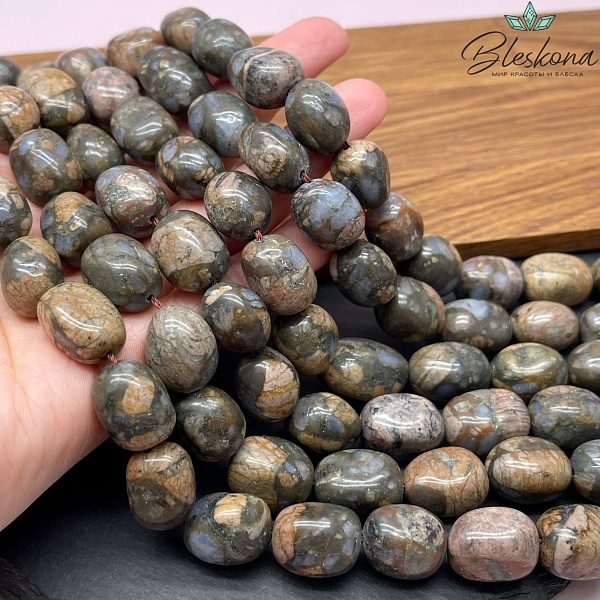 Яшма с включениями халцедона галтовка (18-21)*(12-13) мм №1