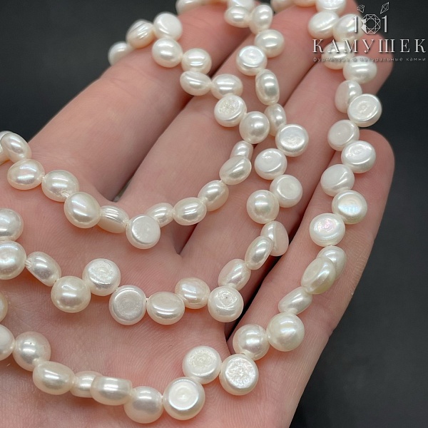 Жемчуг полусфера белый косичка 6,5 мм