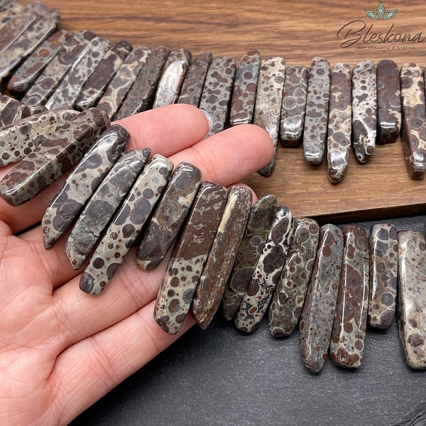 Риолит Австралийский бруски (21-47)*(7-8,5) мм