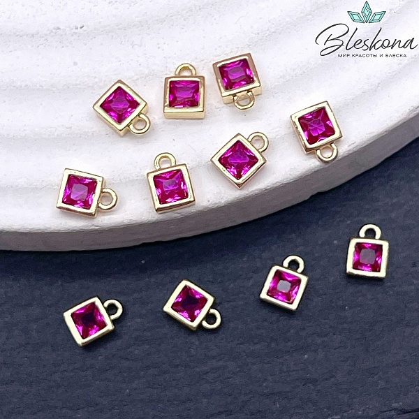 Подвеска мини квадрат циркон фуксия, Цвет золото 4мм 