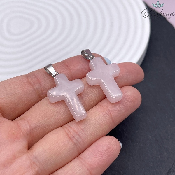 Подвеска крест Розовый кварц, цвет серебро 26*18 мм