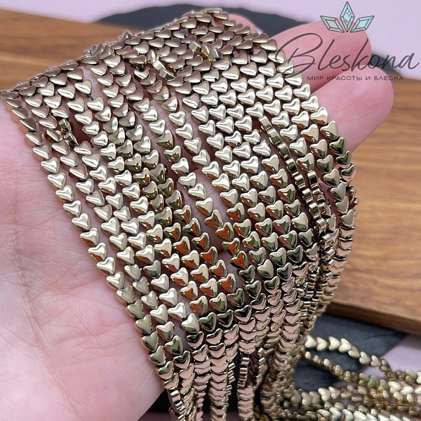 4 мм Гематин сердце объемное, темное золото имитация