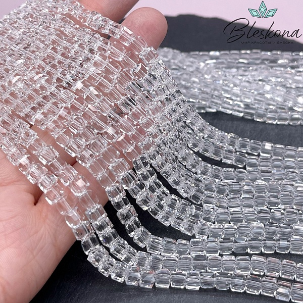 Чешское стекло №132 цвет №01 4,5 мм