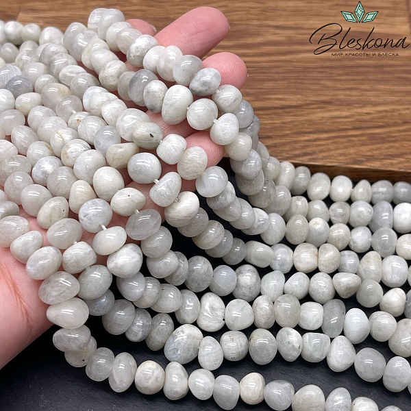 Лунный камень галтовка №1 (6-9)*(8-13) мм