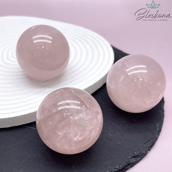 Розовый кварц шар 45 мм