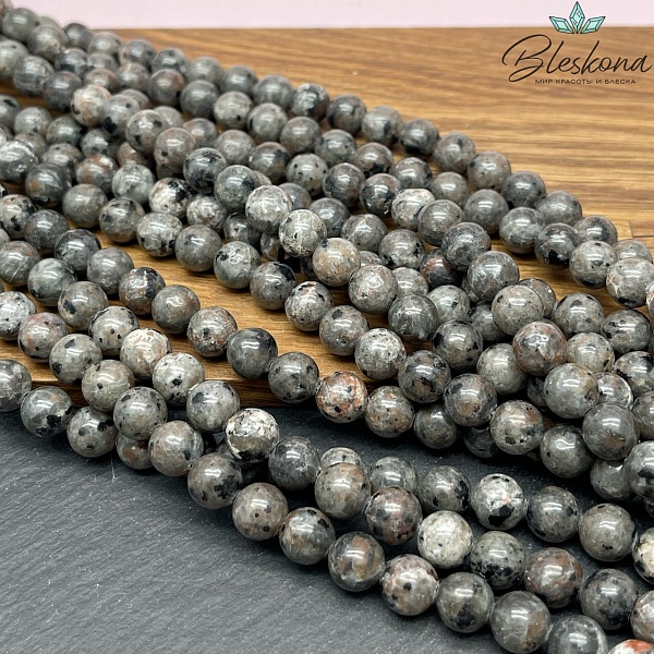 Йооперлит( разновидность сиенита) 8,5 мм №1