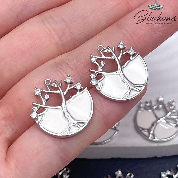 20мм,Цвет серебро,Подвеска Дерево с цирконами белая эмаль 