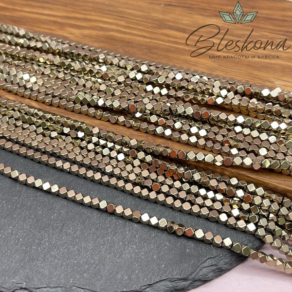 3 мм Гематин имитация, цвет темное золото, куб огранка №1