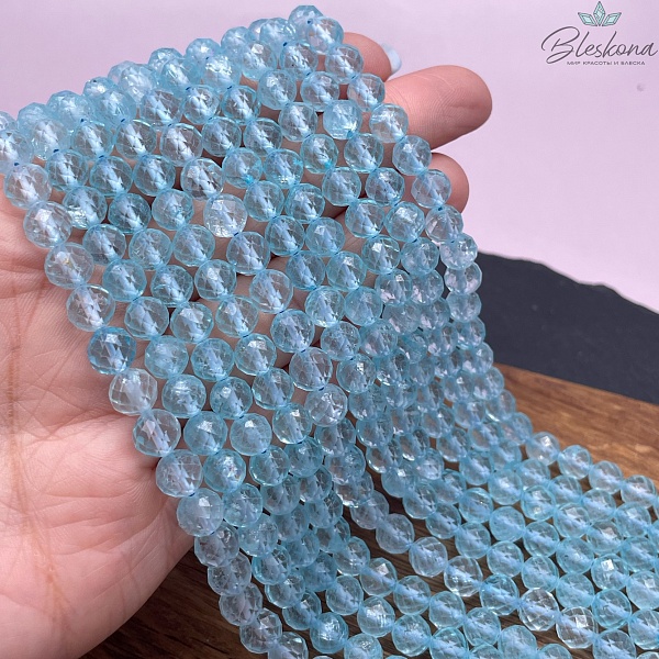 Топаз голубой (тонированный) алмазная огранка 7 мм 