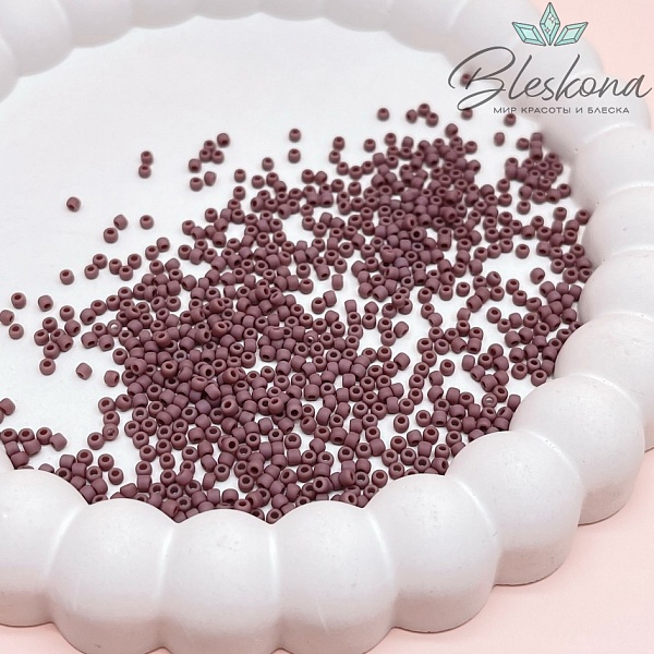 Бисер TOHO round 11/0 цвет №52F (оттенок лилового)