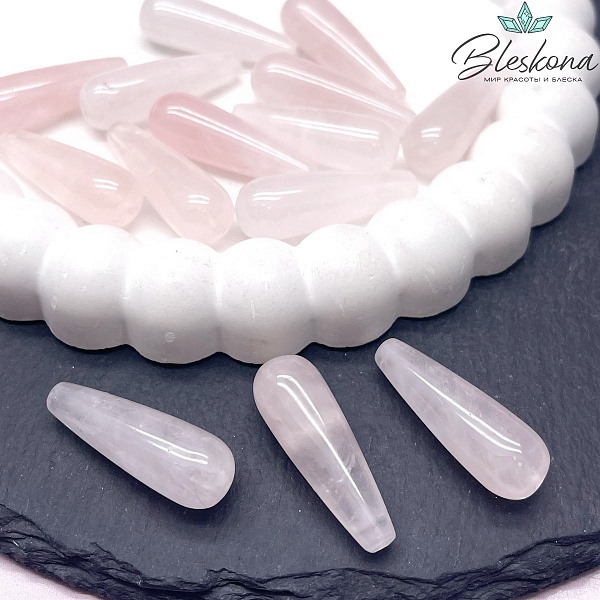 Розовый кварц капля 30*10 мм (штучно)
