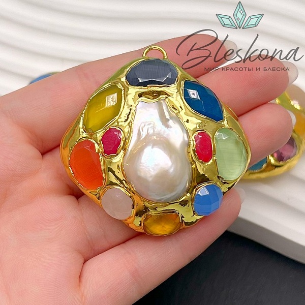 50 мм Цвет золото, Подвеска  Жемчуг с натуральными камнями