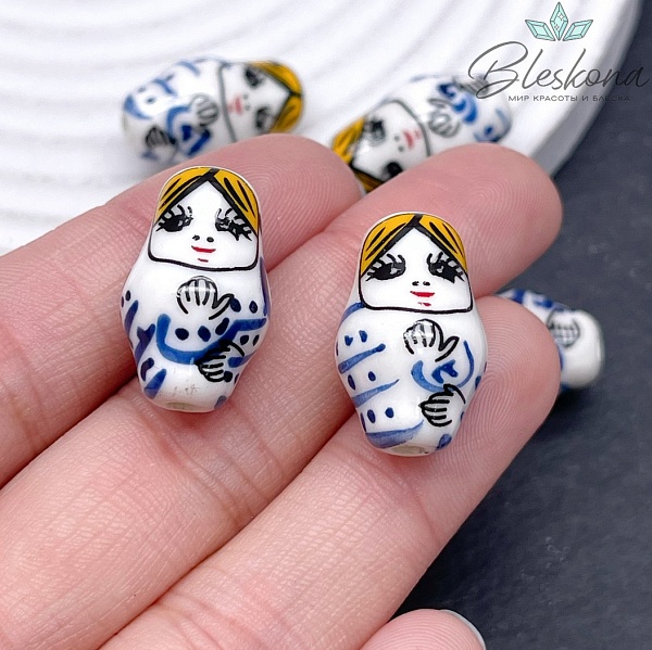 23*14 мм Керамика бусина матрёшка белая