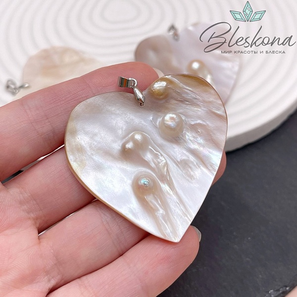 47 мм Цвет серебро, Перламутровая подвеска сердце с жемчугом
