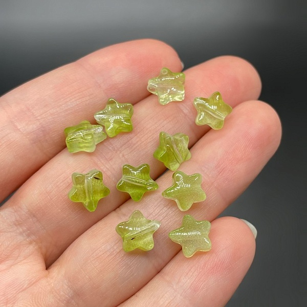8 мм, Стекло звезда зеленая уп.10 шт №1