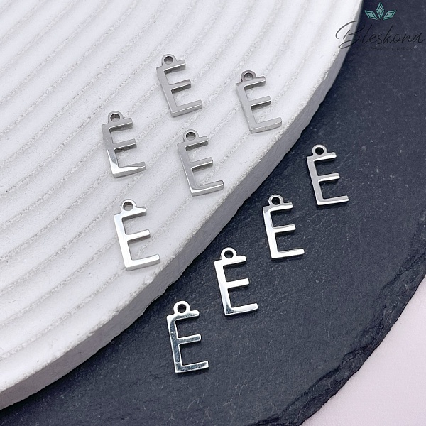 12 мм Цвет серебро, Буква E основа сталь 