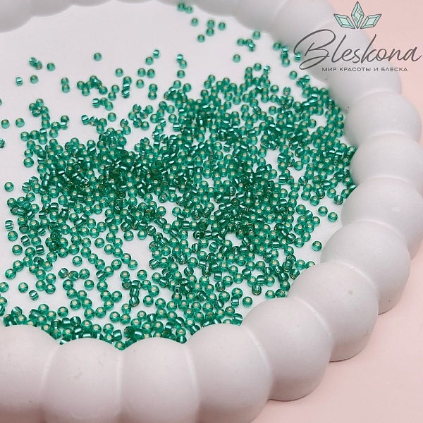 Бисер TOHO round 11/0 цвет №24B (оттенок зеленого)