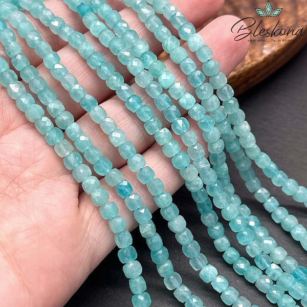 Амазонит куб огранка 4*4мм