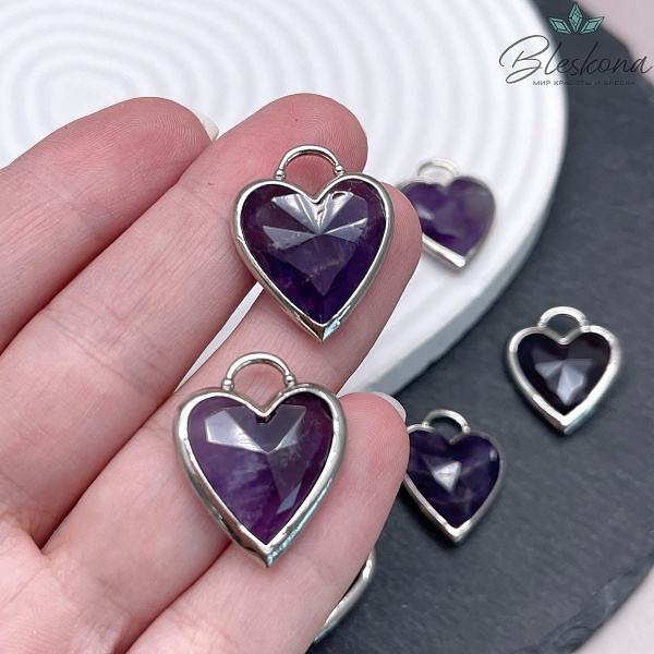 23,5*19 мм, Цвет серебро, Подвеска Сердце Аметист огранка