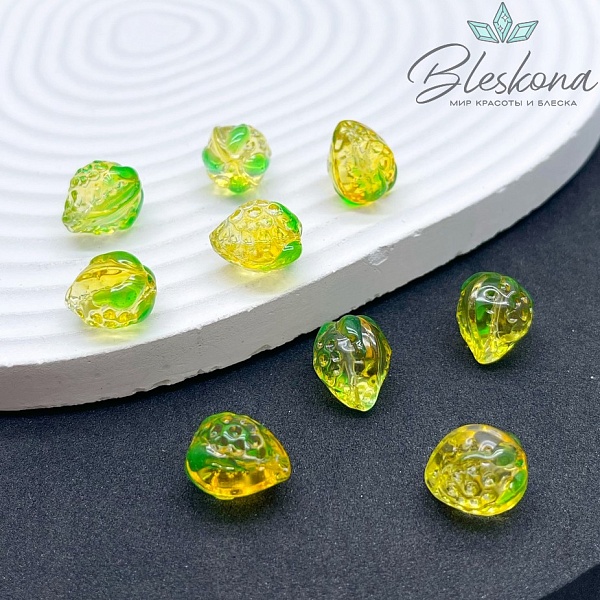 13*11 мм Бусина клубничка прозрачно- желтая