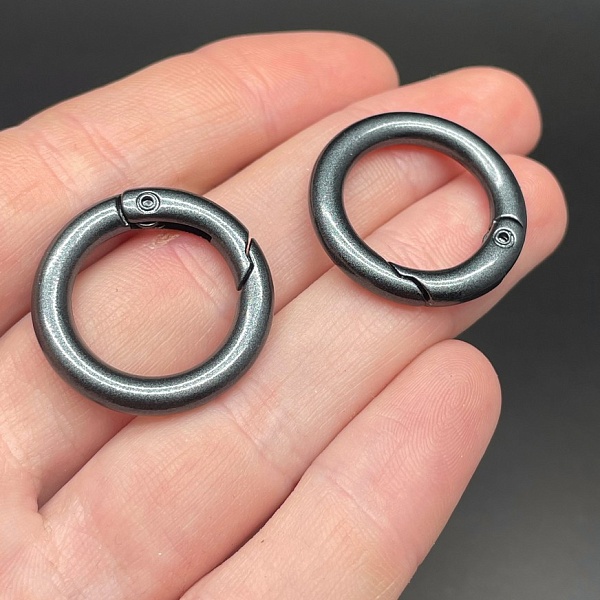 25мм , Замок круг черная эмаль матовая