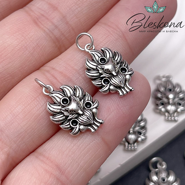 17,5*11 мм, Цвет серебро Подвеска Девятихвостая лиса