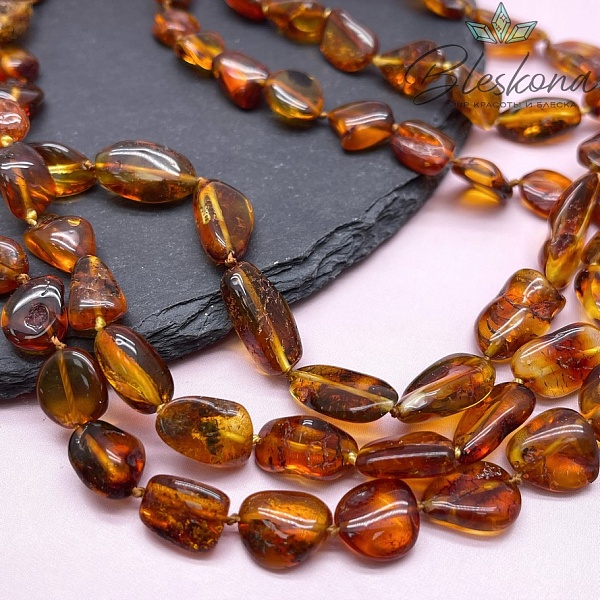 Янтарь коричневый галтовка 9-12 мм