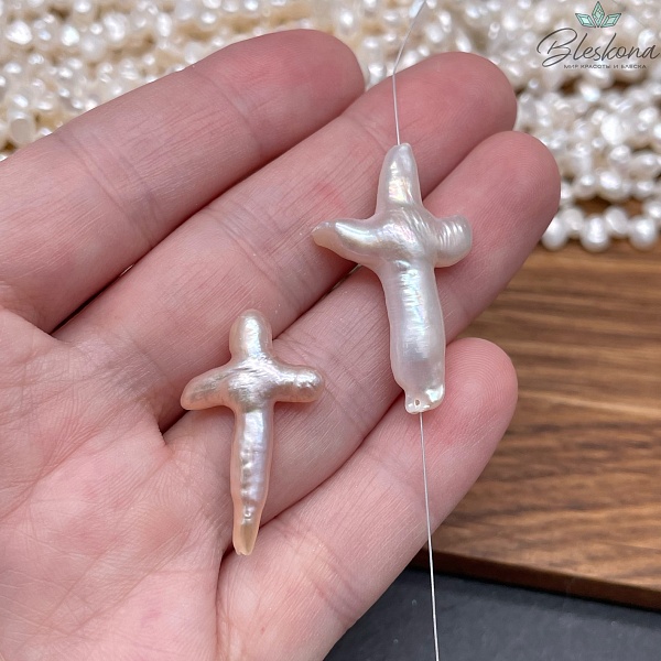 (25-35)*(18-25) мм Жемчуг Барокко Крест штучно вертикальный фиолетовый