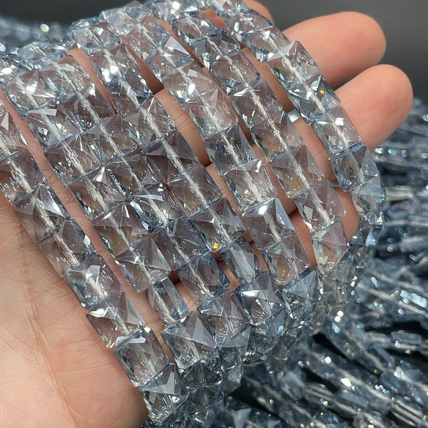 8 мм Стекло Lux, квадрат огранка, цвет серо- голубой