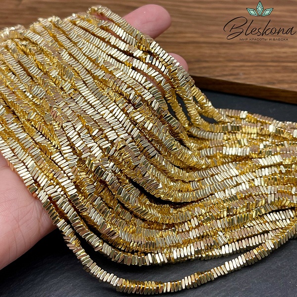 3 мм Гематин, цвет светлое золото, квадрат елочка имитация