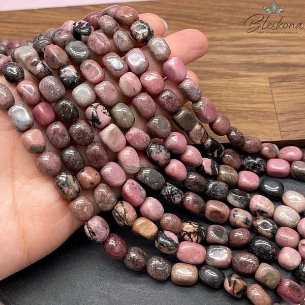 Родонит черно-розовый галтовка (9-11)*(7-8) мм