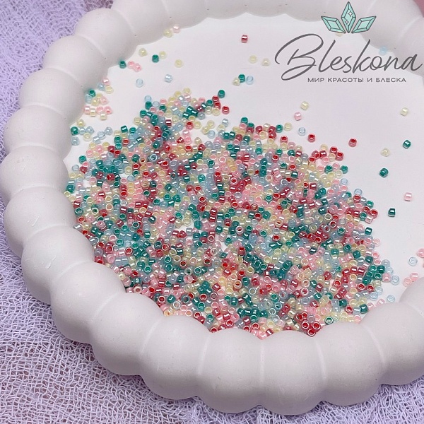 Бисер TOHO round 11/0 цвет №24-001 (микс)