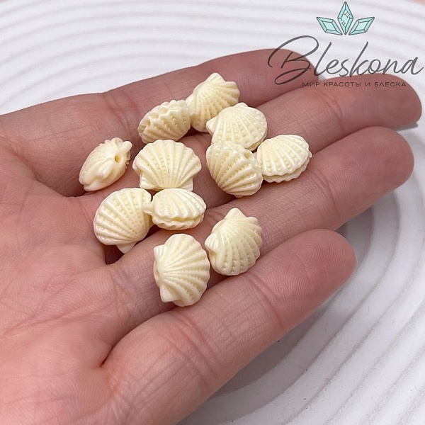 Бусина Ракушка бежевая 9,5*11 мм (имитация коралла)