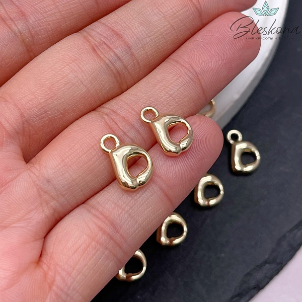 13 мм Цвет золото, Буква гладкая D 