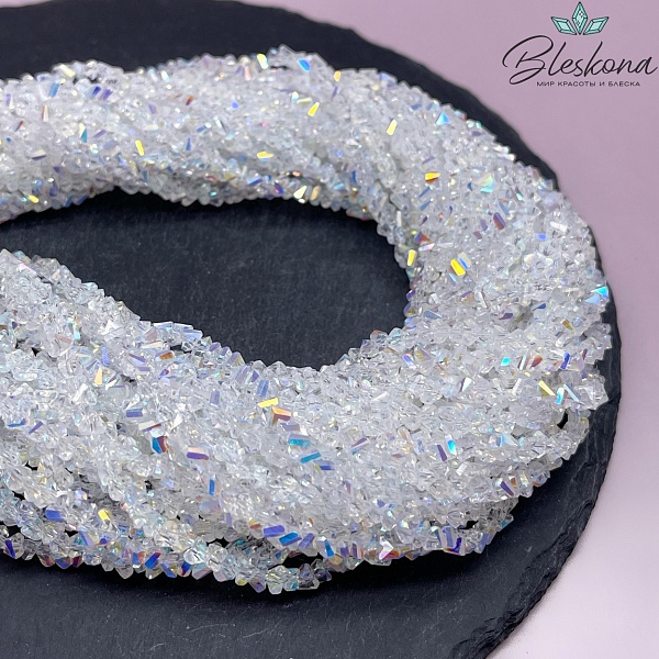 Чешское стекло №29 4,5 мм треугольник