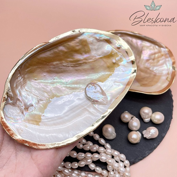 Перламутровая раковина с жемчугом в обрамлении , цвет золото (10-11)*(14-15) см №1