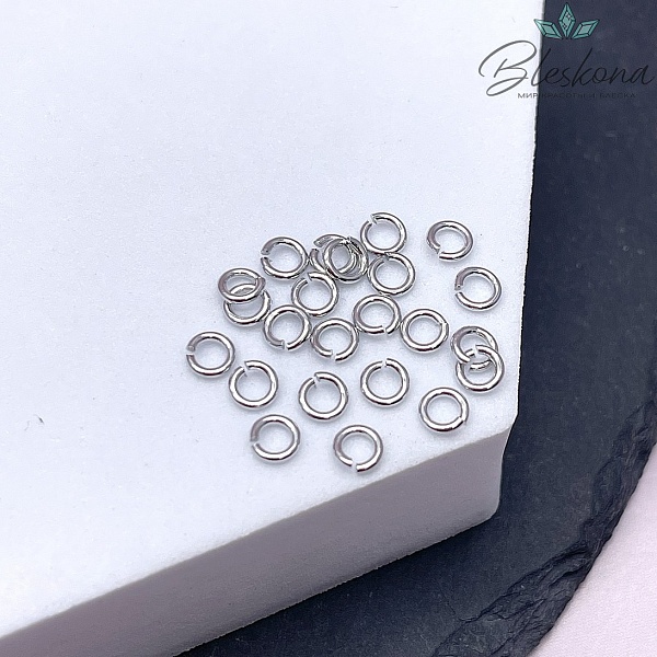 4*0,7 мм Цвет серебро, Колечки уп. 1 гр.