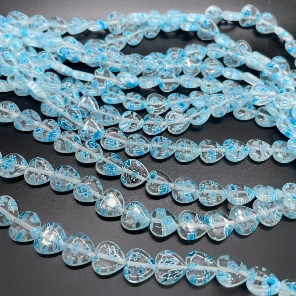 Муранское стекло голубое сердце  10 мм