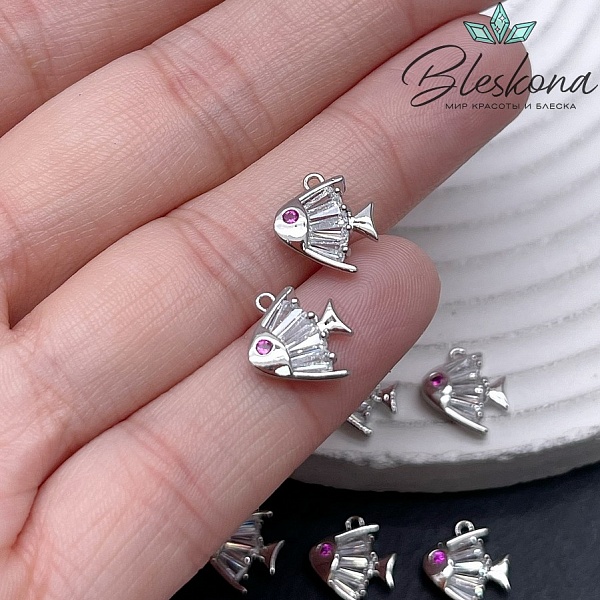 11,9*10,5 мм Цвет серебро, Подвеска рыбка цирконы