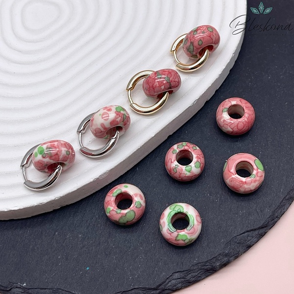 Бублик Агат белый розово- зеленые узоры (имитация) 15 мм