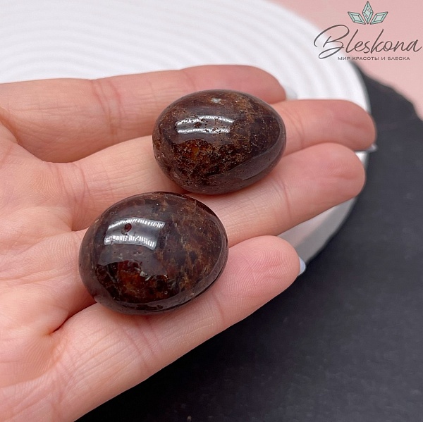 Гранат галтовка 22-26 мм