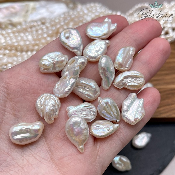 Жемчуг Барокко белый капля №1 штучно ~ (15-17)*(10-12) мм