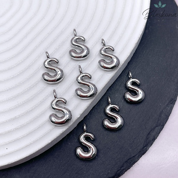 18 мм, Цвет серебро, Буква объемная S