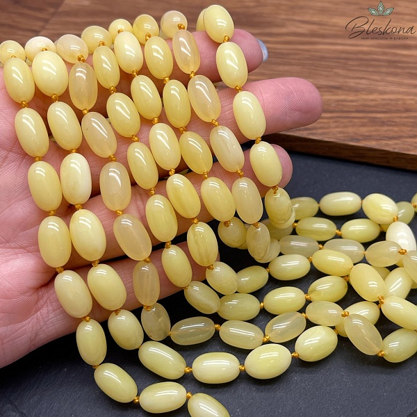 Янтарь желтый бочата 12,5*7 мм