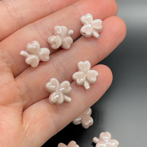 11,5*13 мм Бусина Клевер, керамика цвет пудровый