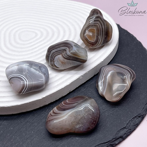 Агат ботсвана галтовка 36-42 мм