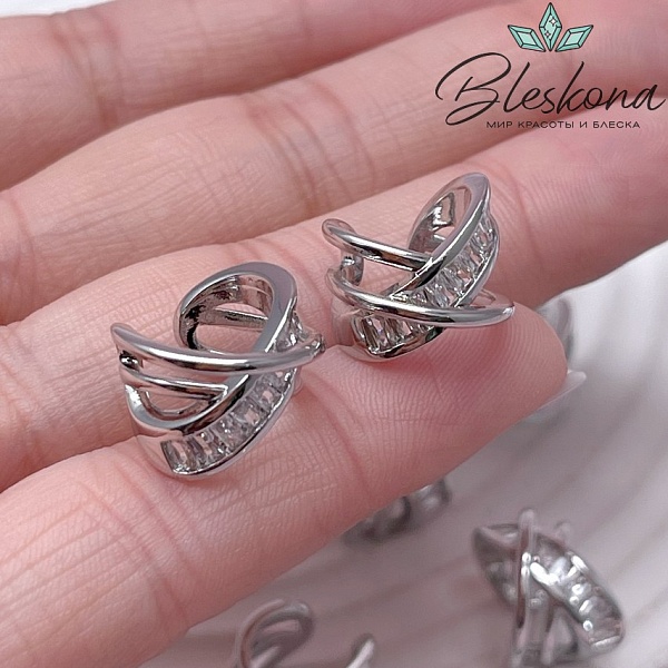 14*10,5 мм Цвет серебро, Кафф цирконы